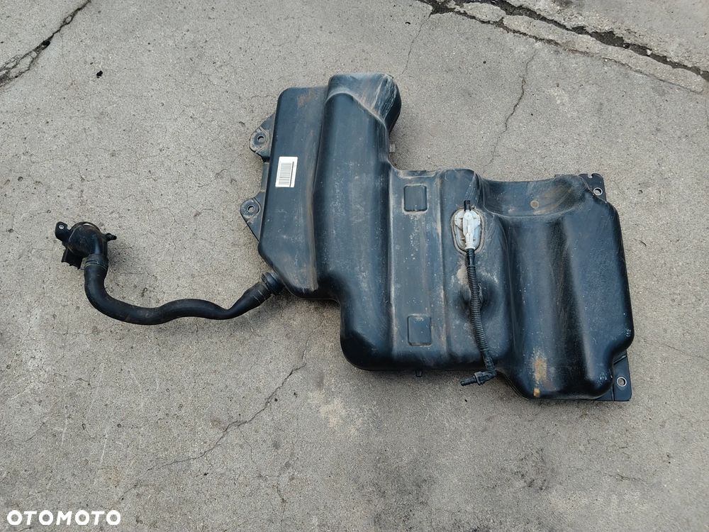 Mercedes Vito w447 zbiornik adblu a4474700015 - 1