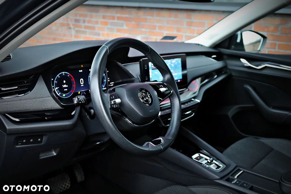 Skoda Octavia 2.0 TDI Style DSG - 22