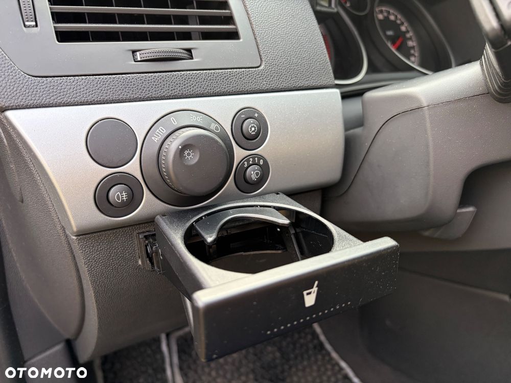 Opel Astra 1.6 111 - 28