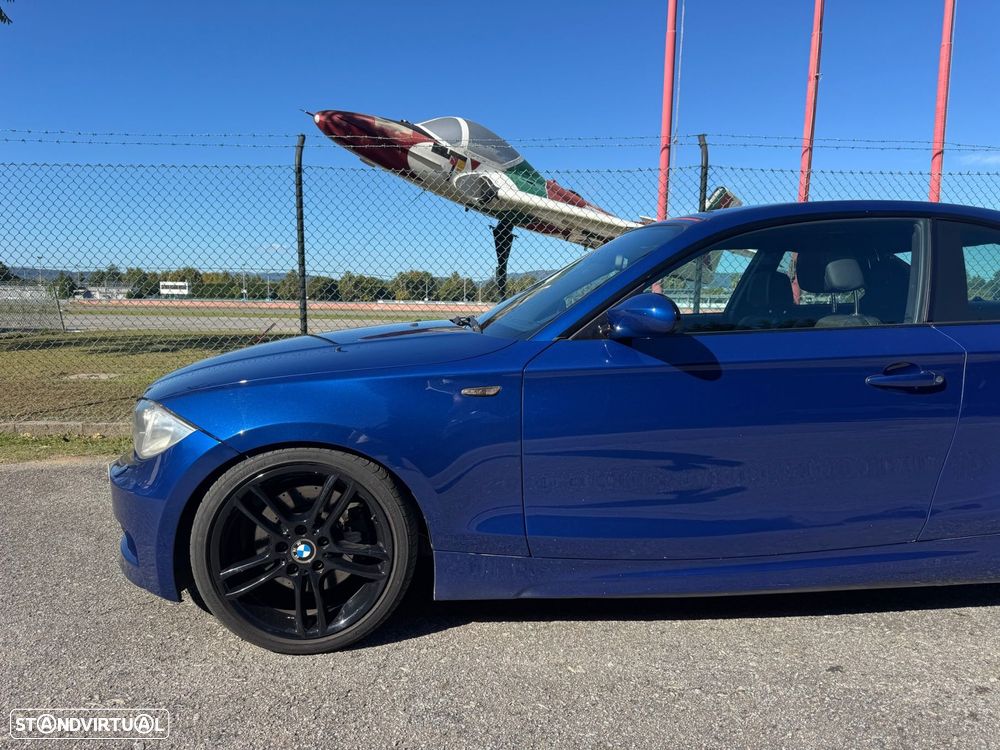BMW 123 d Coupe - 43