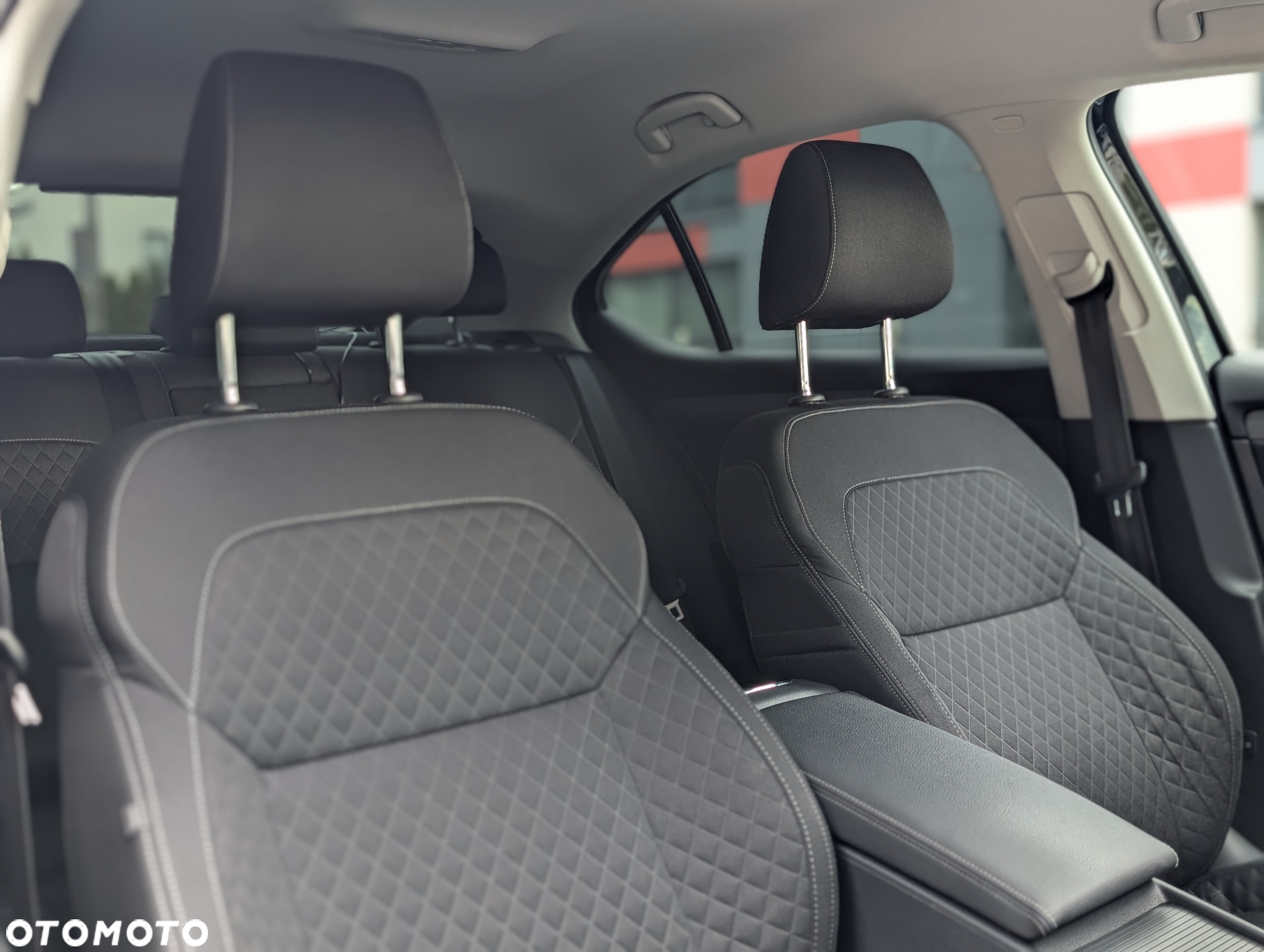 Skoda Superb 2.0 TDI Ambition DSG - 38