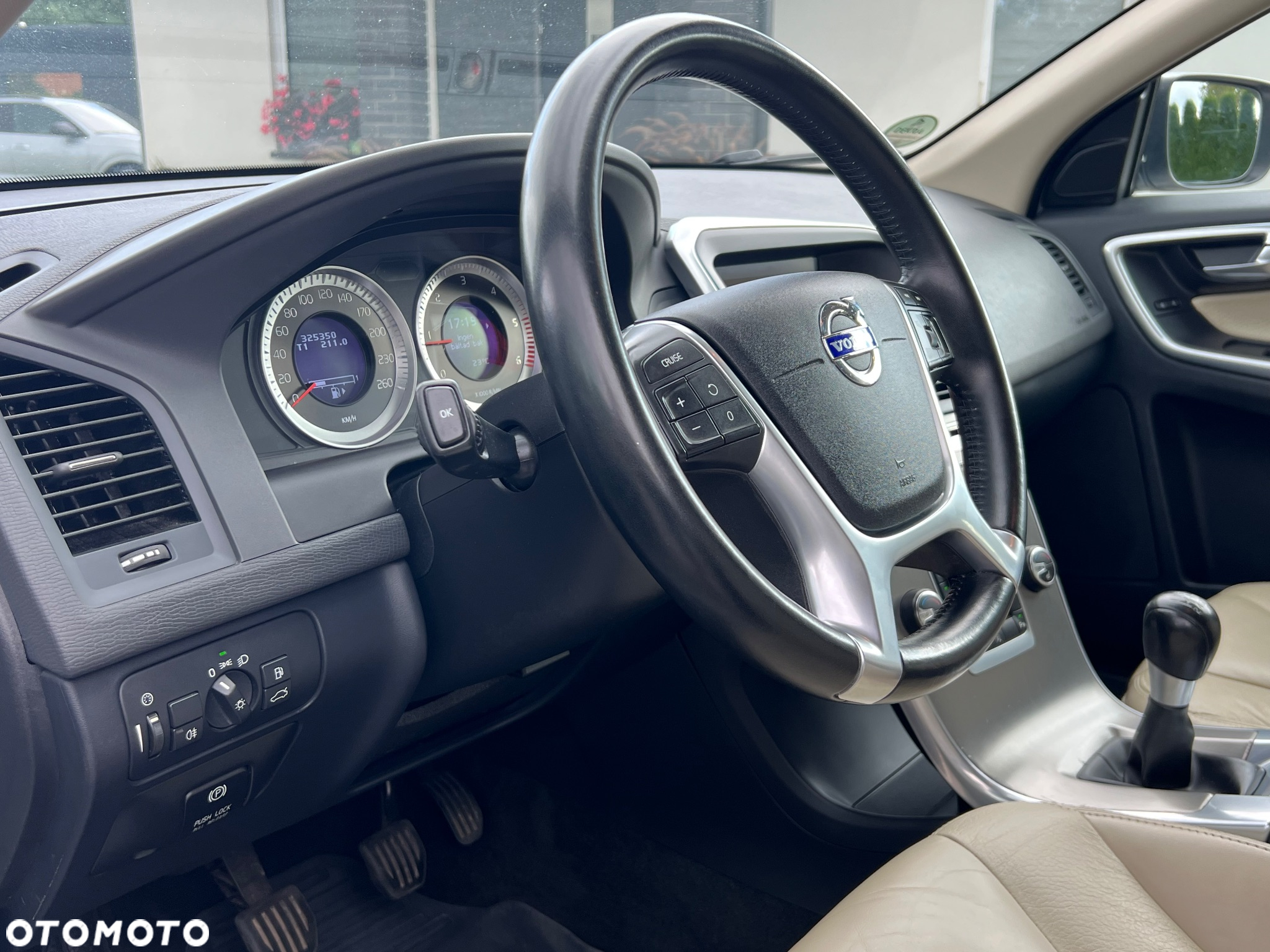 Volvo XC 60 D4 Summum - 23