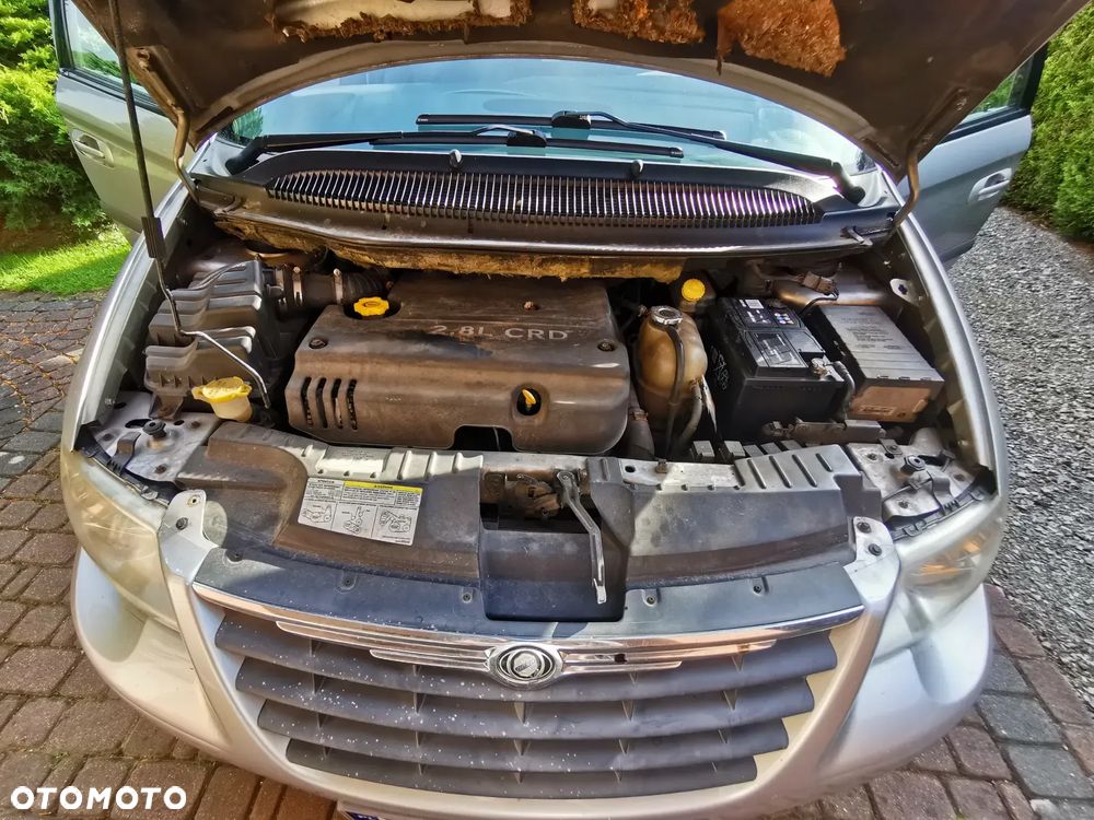 Chrysler Grand Voyager 2.8 CRD Limited - 14