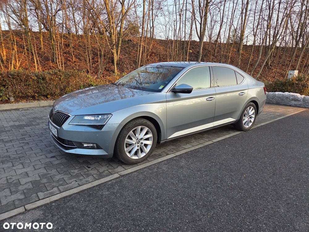 Skoda Superb 2.0 TDI Ambition - 3