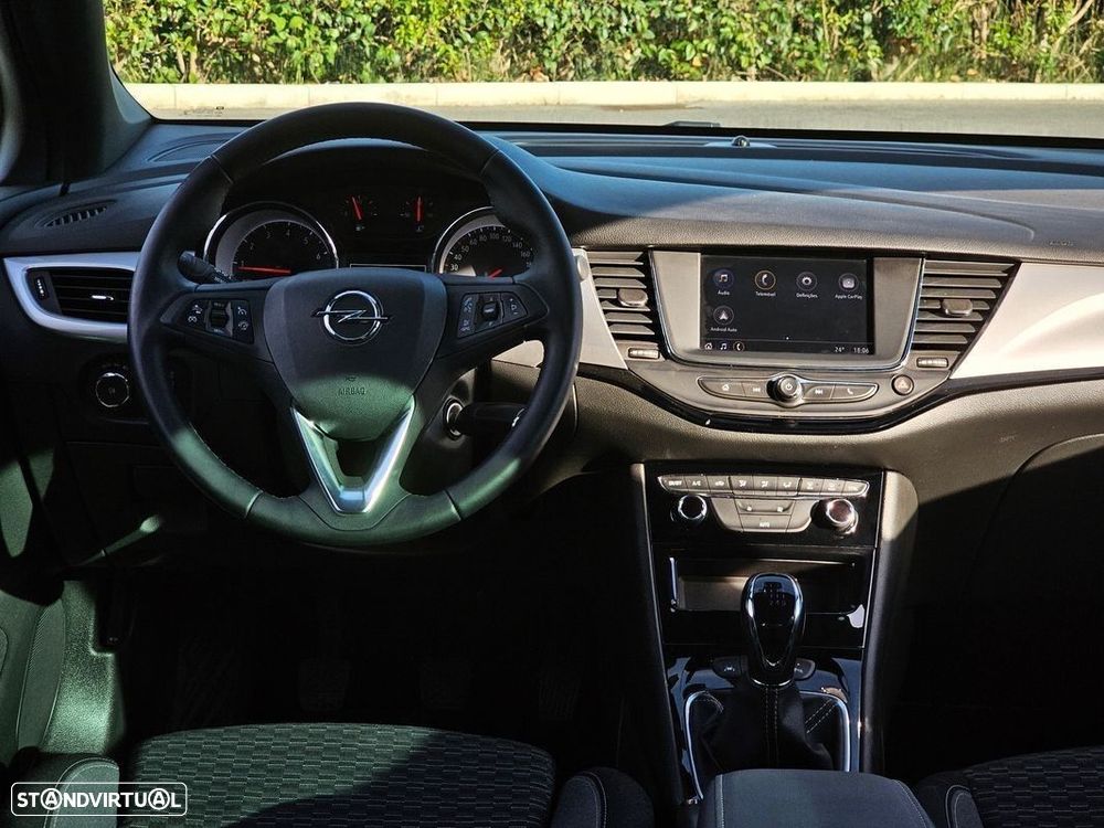 Opel Astra 1.2 T Design & Tech S/S - 16