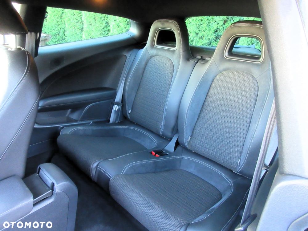 Volkswagen Scirocco 2.0 TDI (Blue Motion Technologie) DSG - 29