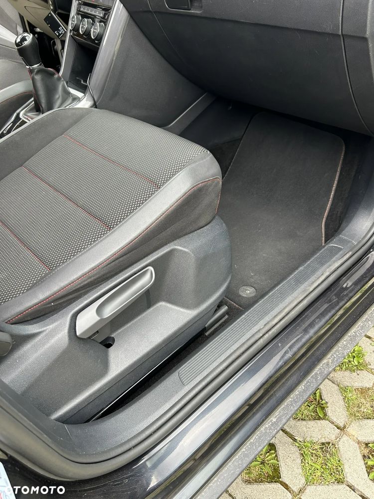 Volkswagen T-Roc 1.5 TSI OPF Style - 9