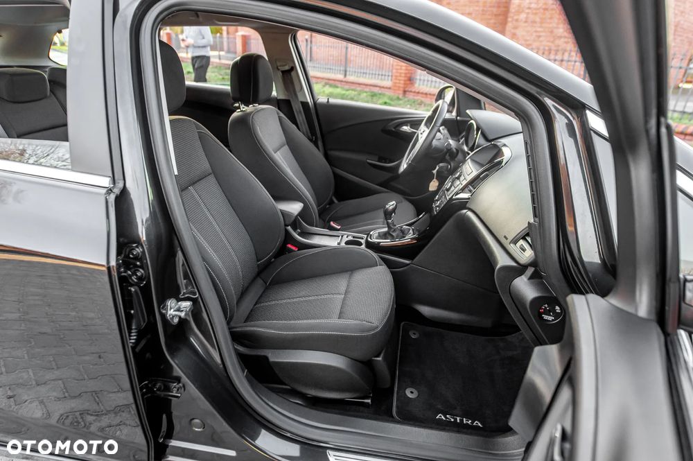 Opel Astra 1.4 Turbo Edition Sport - 25