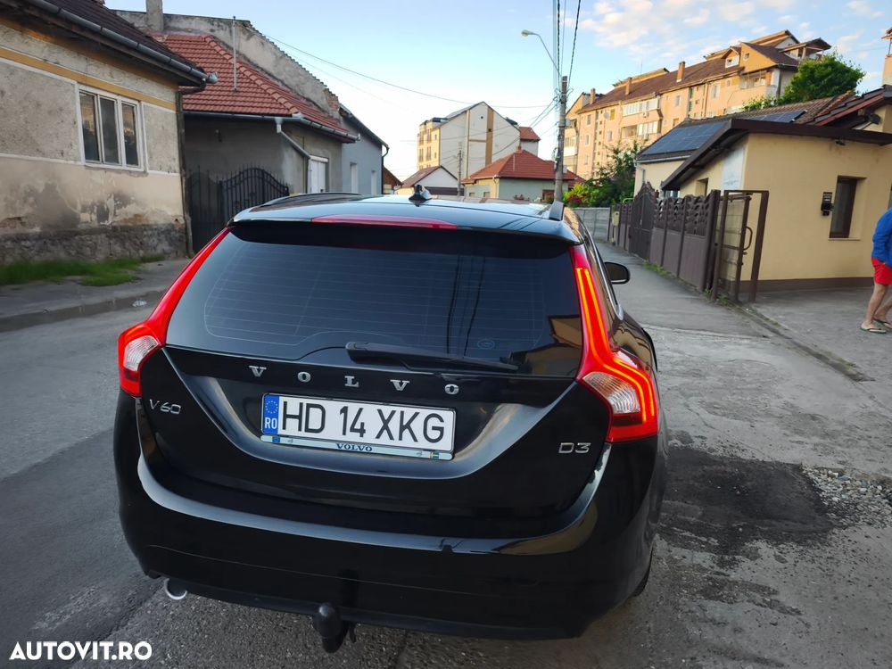 Volvo V60 D3 Geartronic Momentum - 5