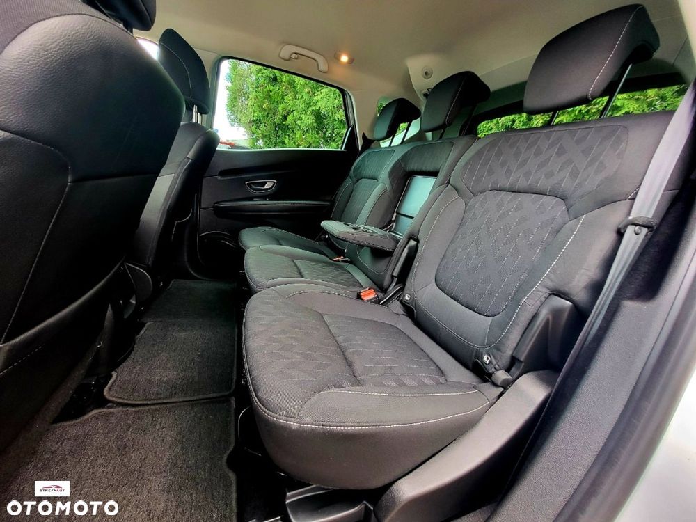 Renault Scenic - 6