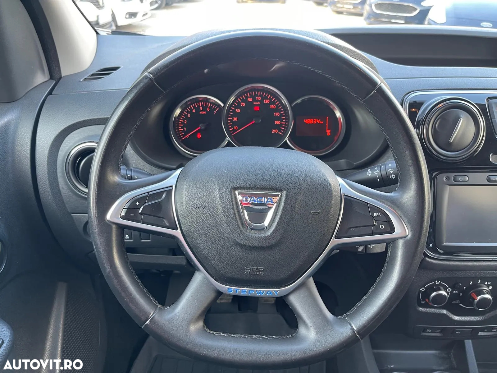 Dacia Dokker 1.2 TCe 115 CP Stepway - 11