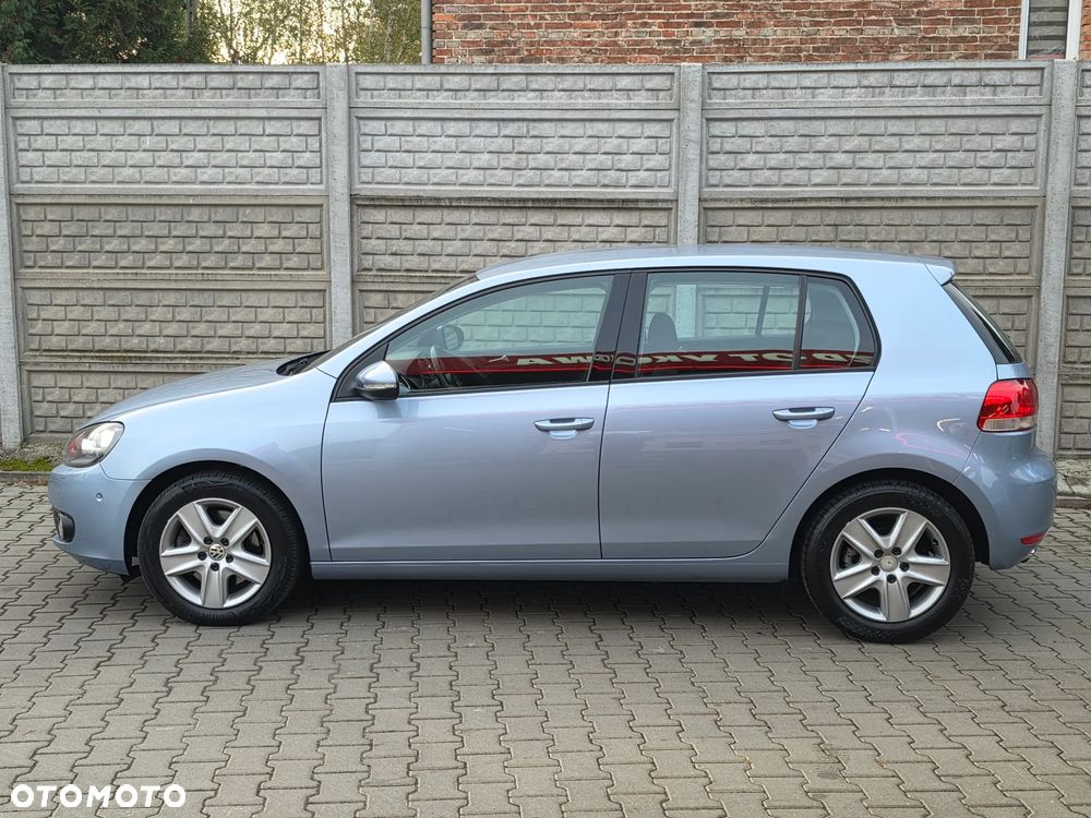 Volkswagen Golf - 32
