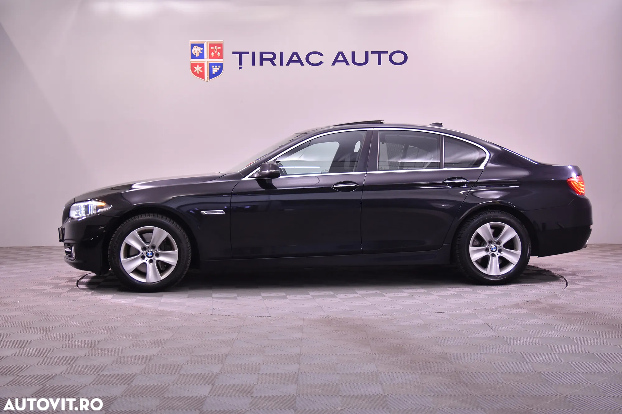 BMW Seria 5 535d xDrive AT - 2