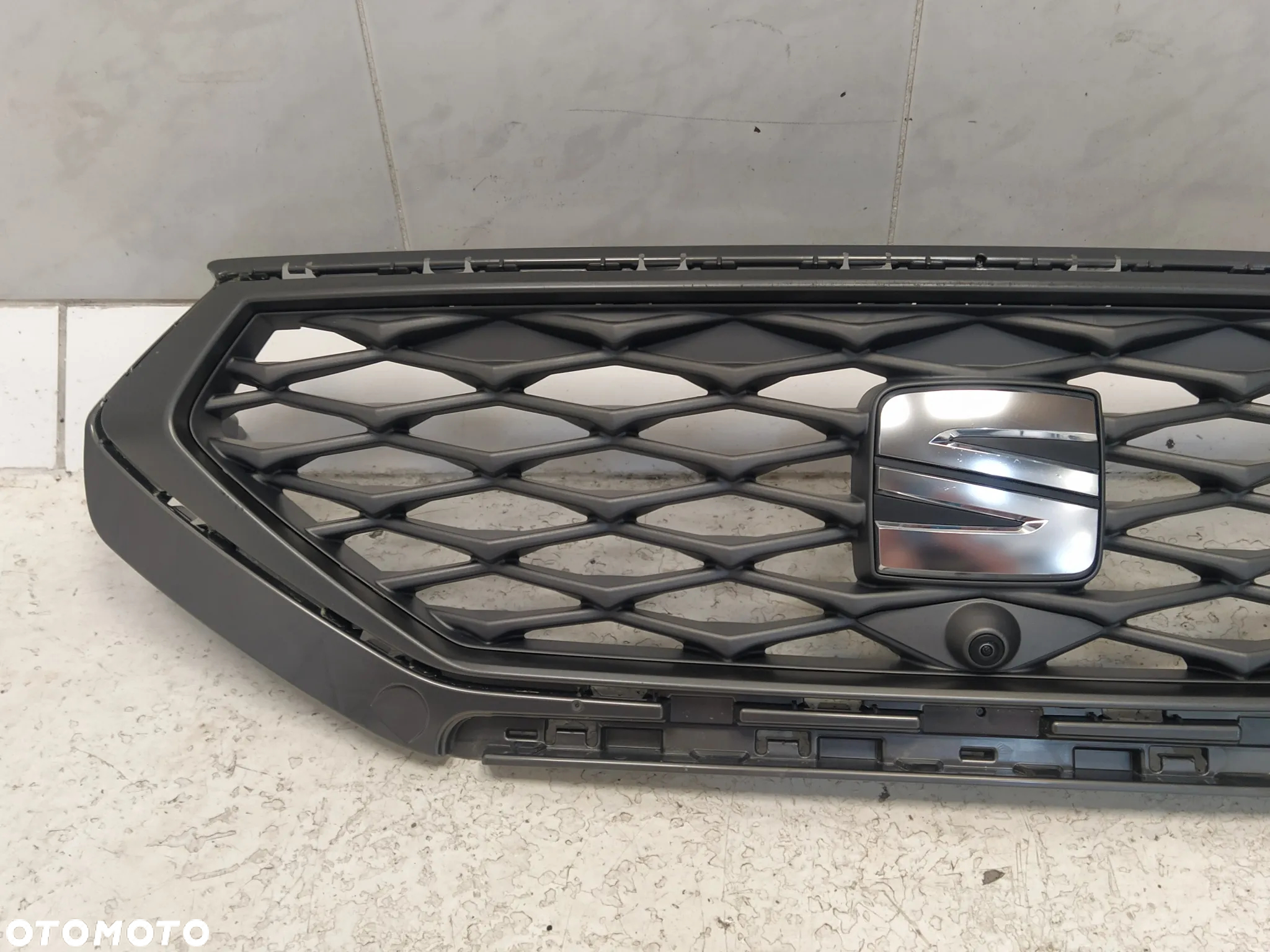 SEAT TERRACO GRILL ATRAPA CHŁODNICY + KAMERA KOMPLETNY ORYGINAŁ - 3