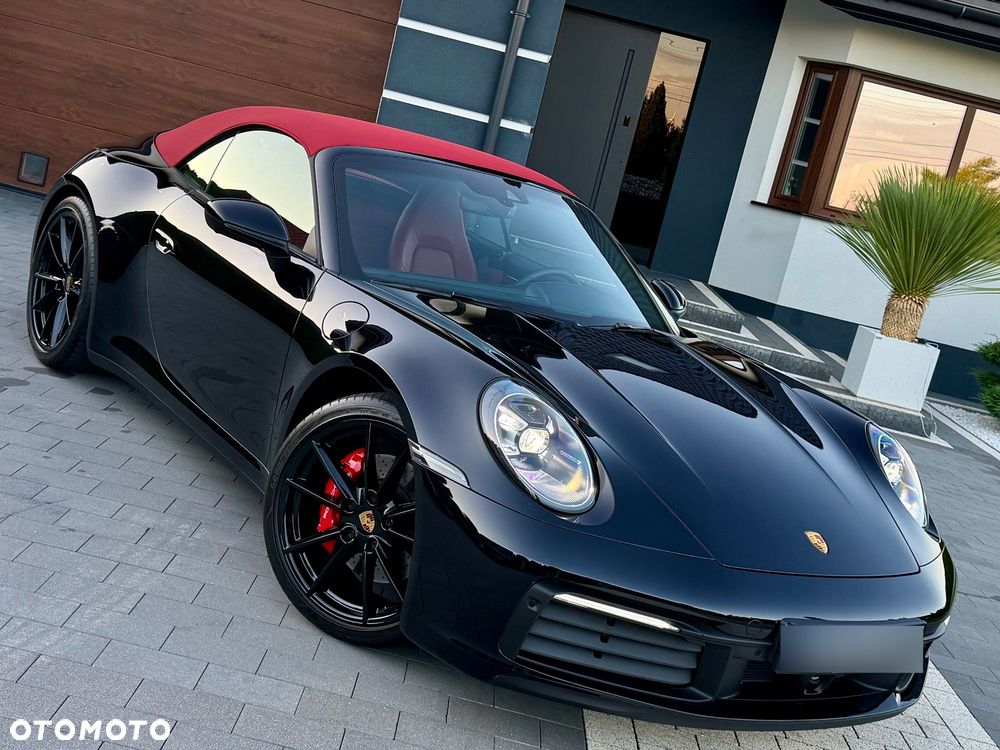 Porsche 911 Carrera 4S - 25