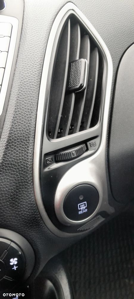 Hyundai ix35 2.0 CRDi Premium 4WD - 27