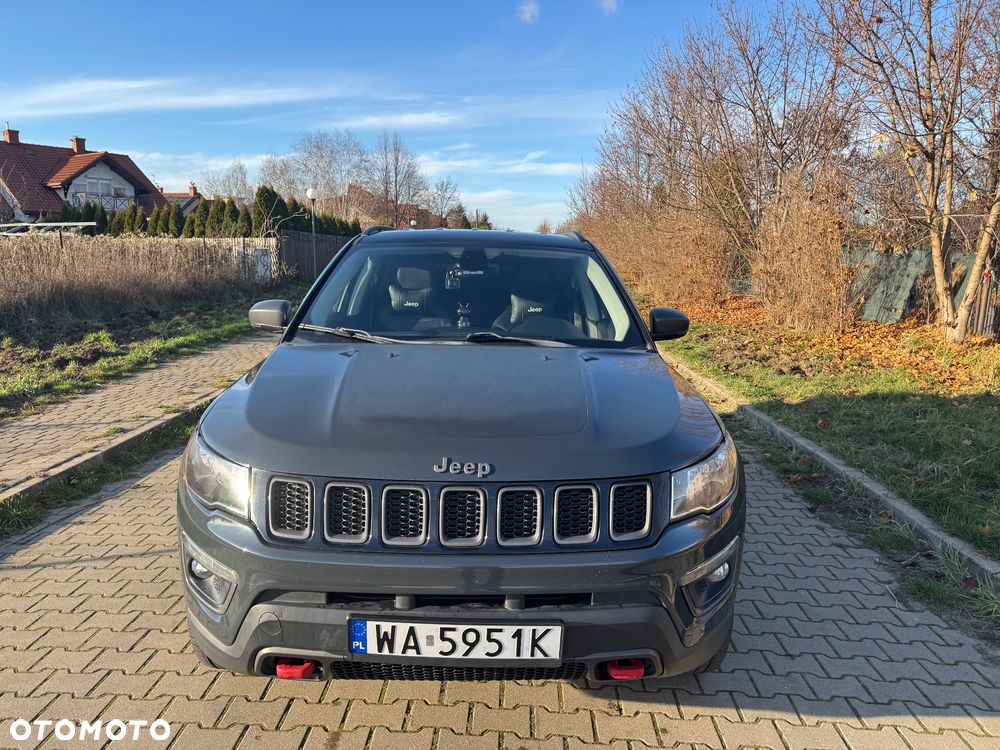Jeep Compass - 12