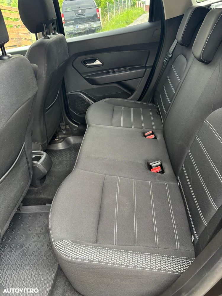 Dacia Duster 1.5 Blue dCi 4WD Prestige - 8