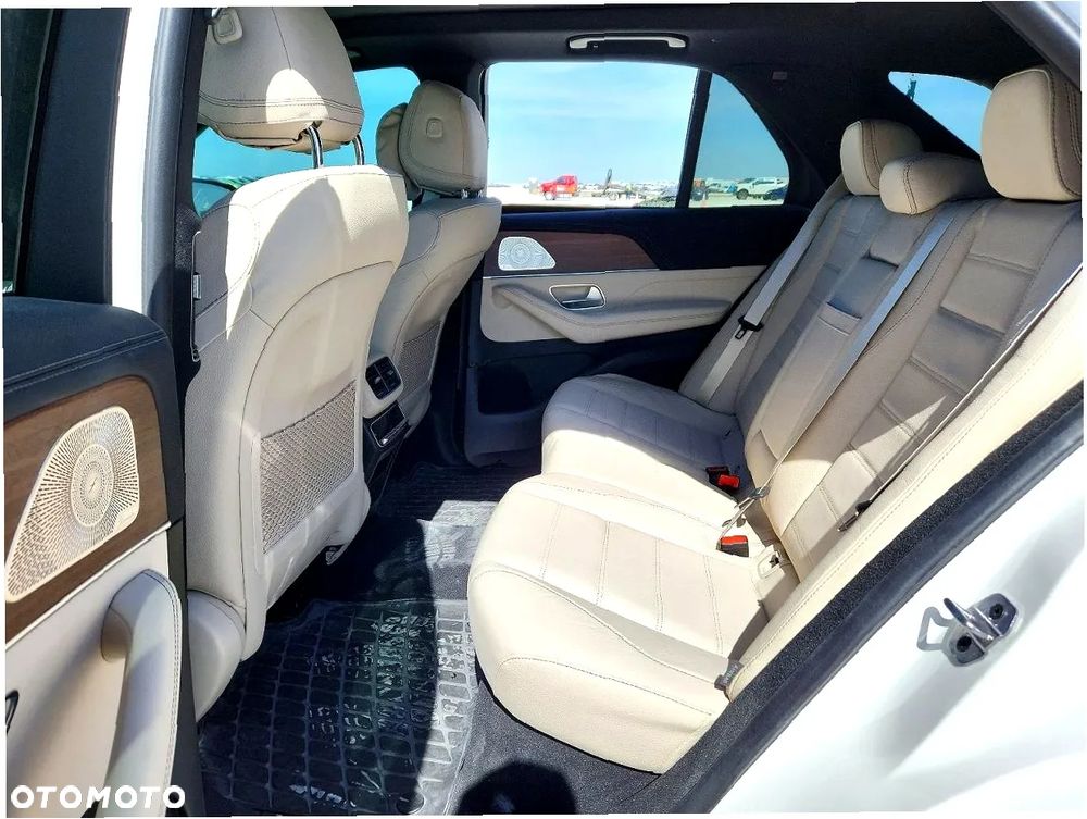 Mercedes-Benz GLE 450 4Matic 9G-TRONIC AMG Line - 9