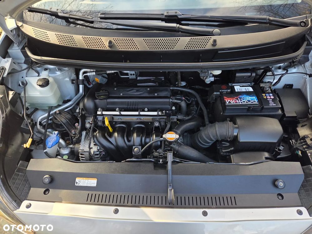 Hyundai ix20 1.4 blue Comfort - 29