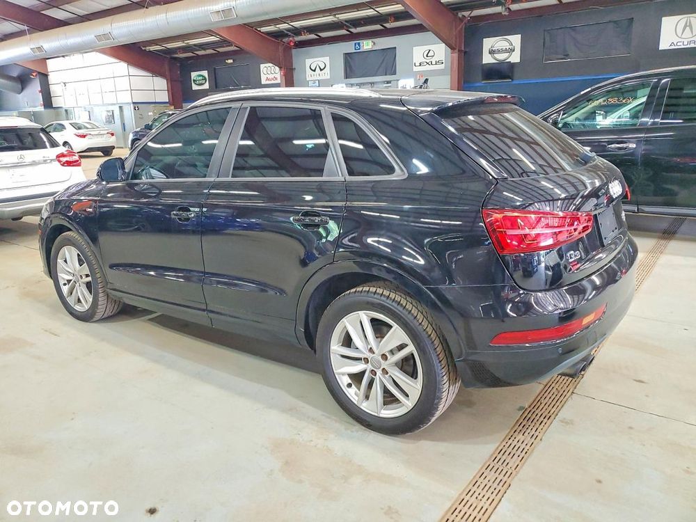 Audi Q3 2.0 TFSI Quattro S tronic design - 3