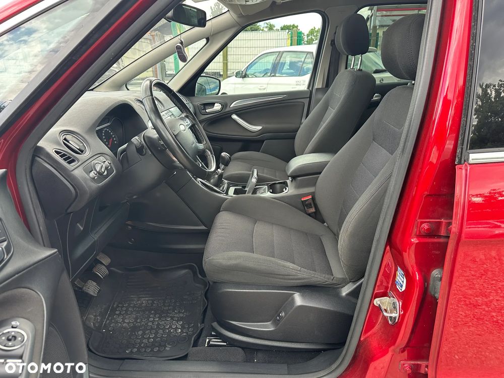 Ford S-Max 2.0 TDCi DPF Titanium X - 13