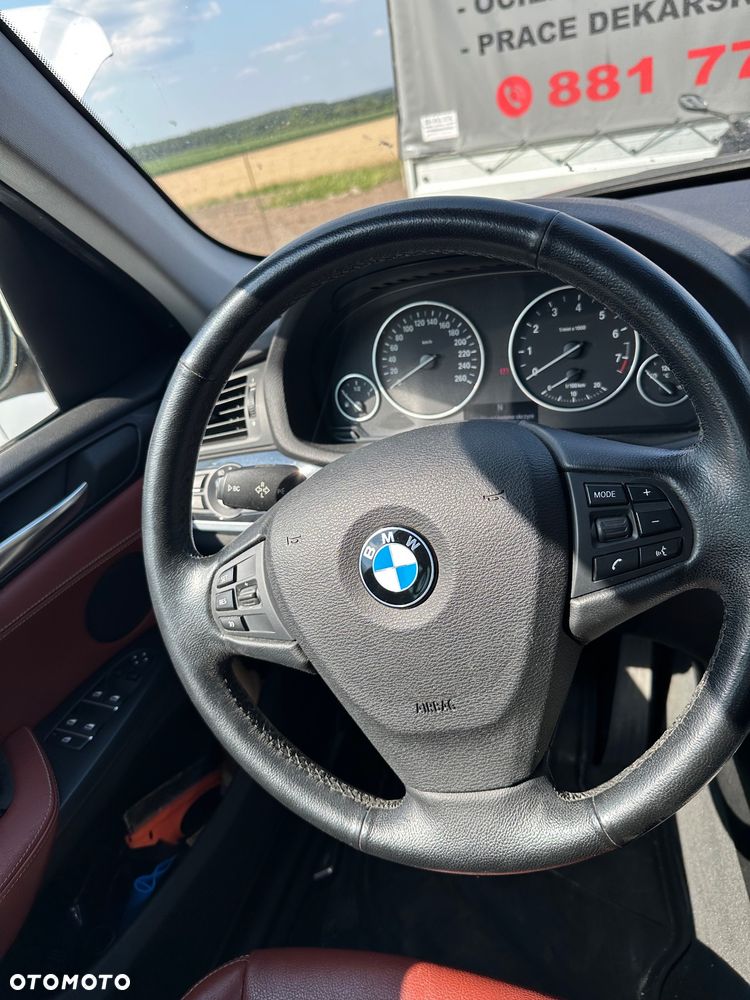 BMW X3 28i xDrive - 6