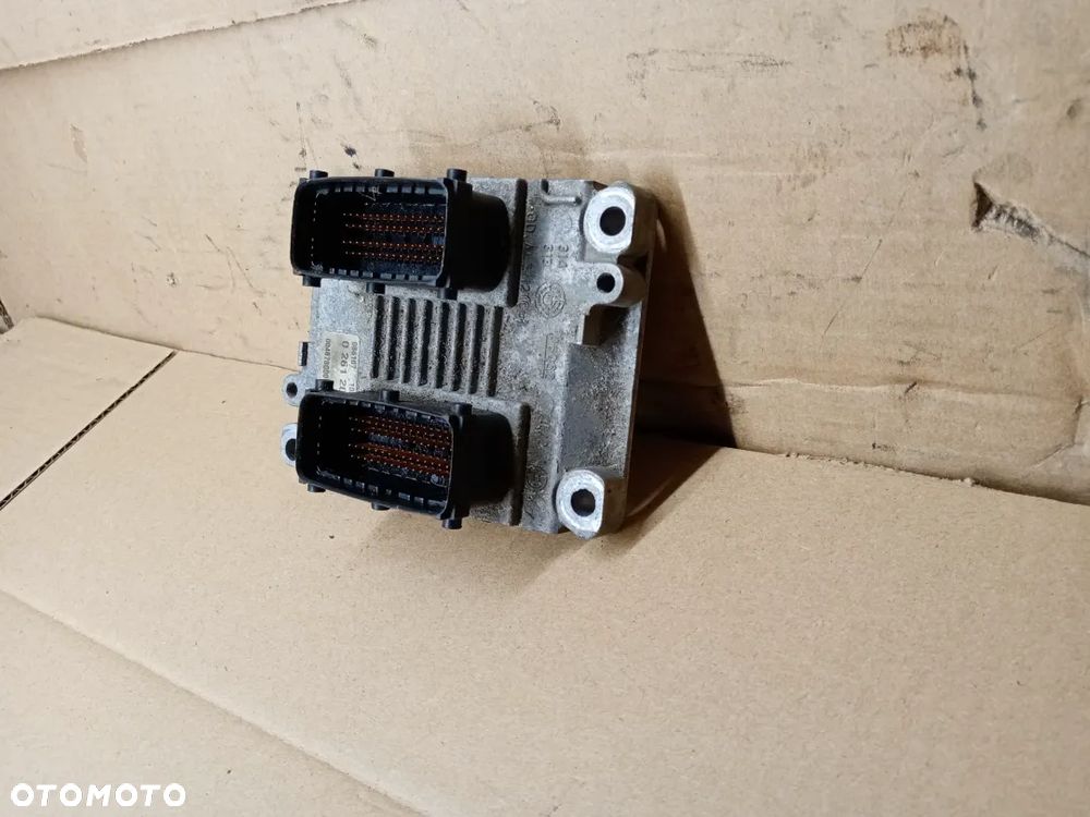 Komputer sterownik silnika Fiat Punto II 2 1.2 16V 0261206753 - 2