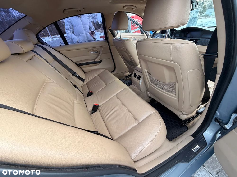 BMW Seria 3 320d - 7