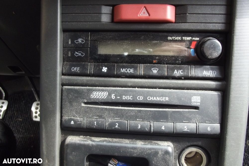 Climatronic Nissan X Trail t30 2001-2007 Radio CD magazie cd X-Trail - 2