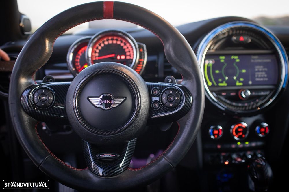 MINI 3 Portas John Cooper Works Auto Desportiva - 8