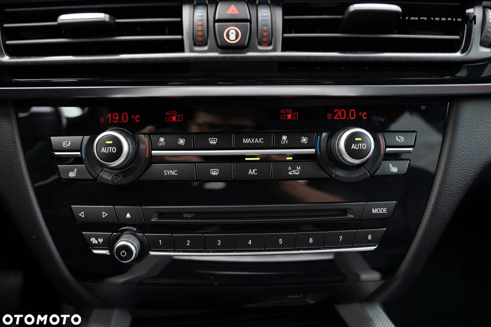 BMW X5 xDrive30d - 14