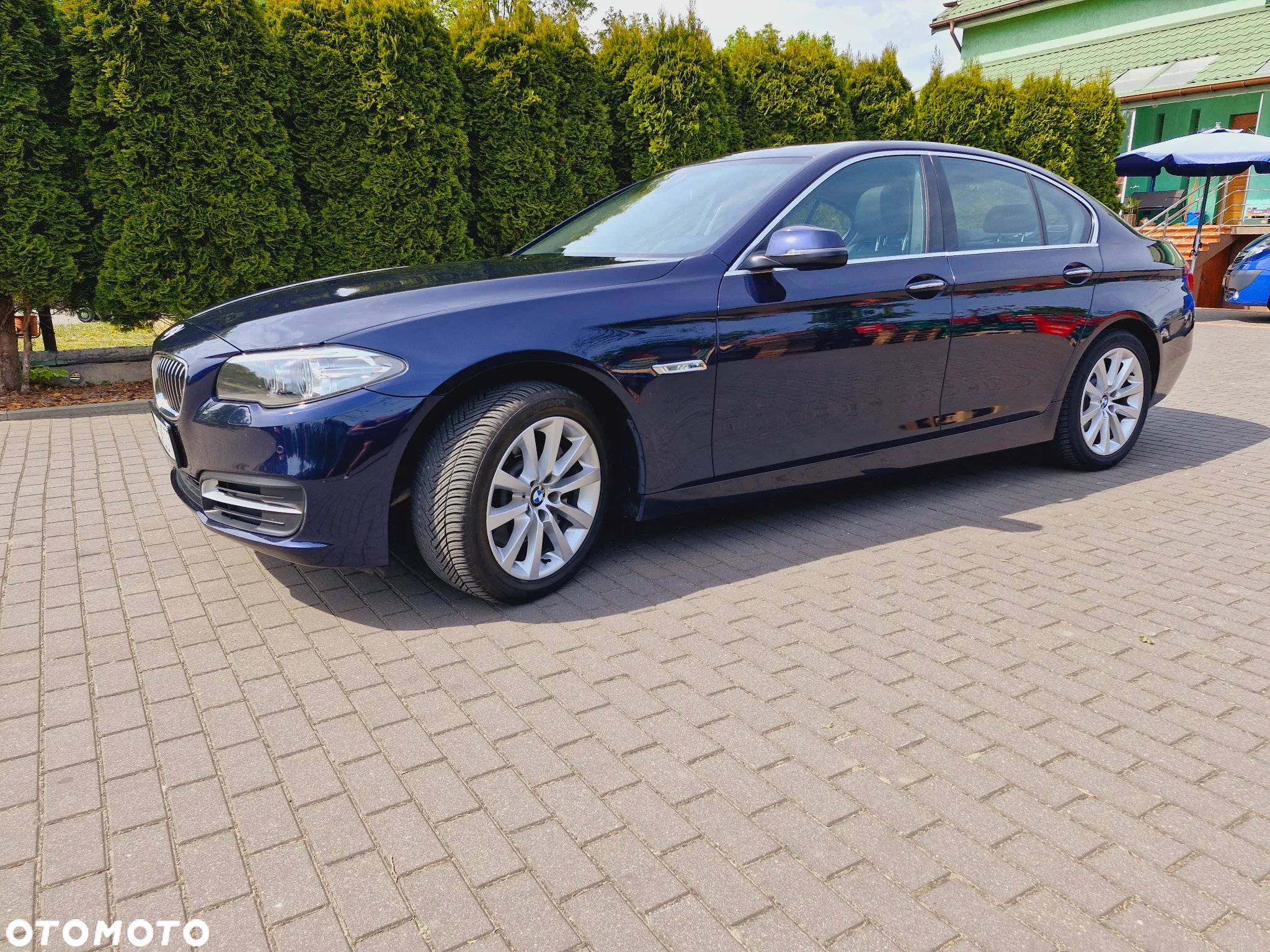 BMW Seria 5 528i xDrive - 27