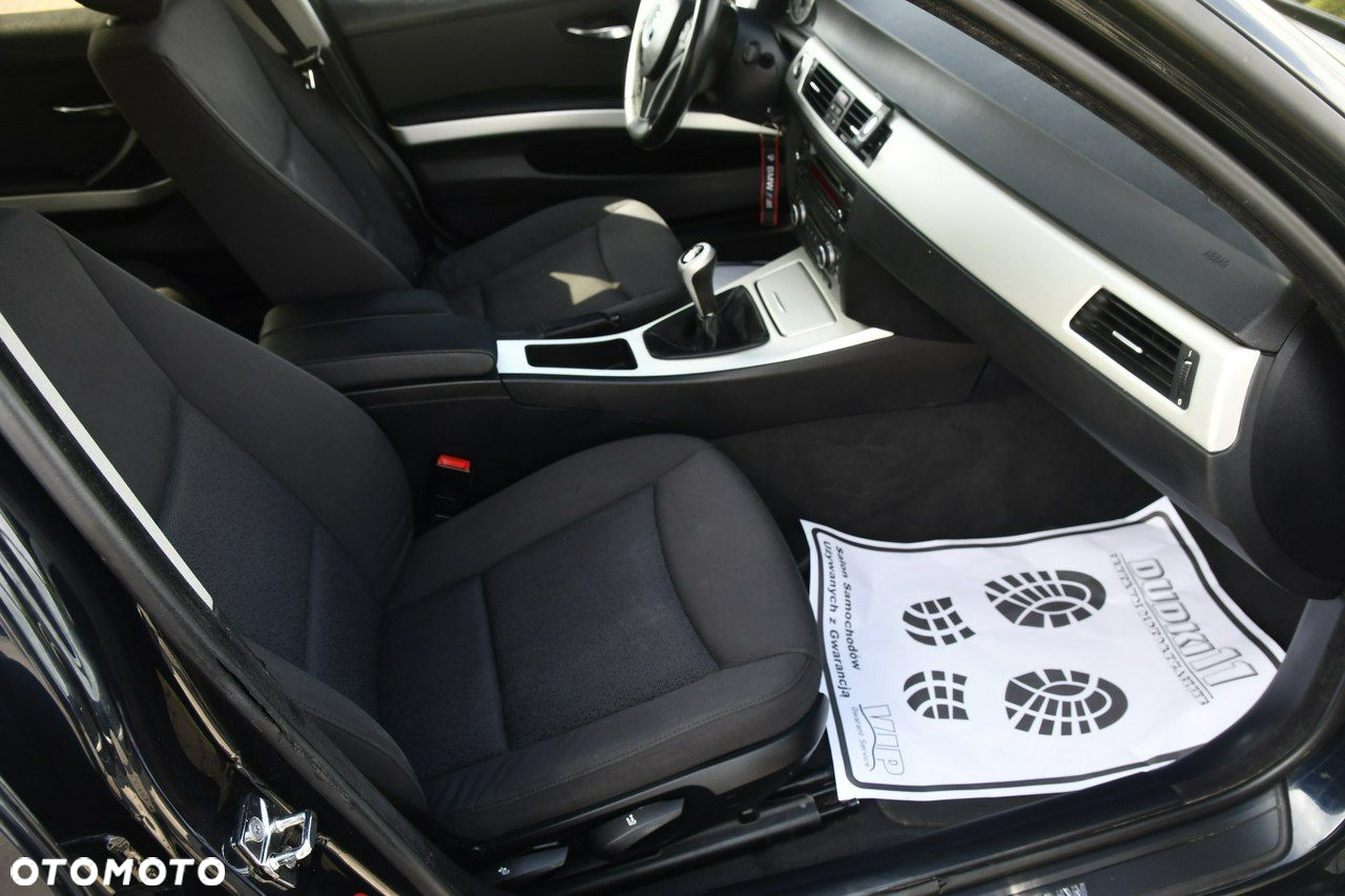 BMW Seria 3 - 21