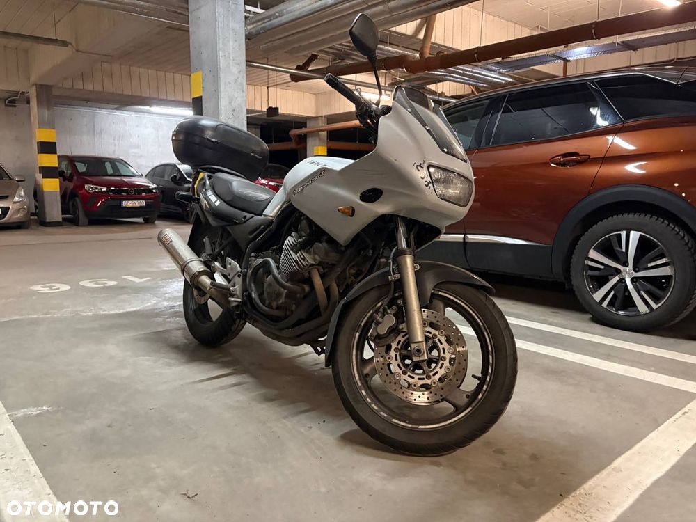 Yamaha XJ - 3