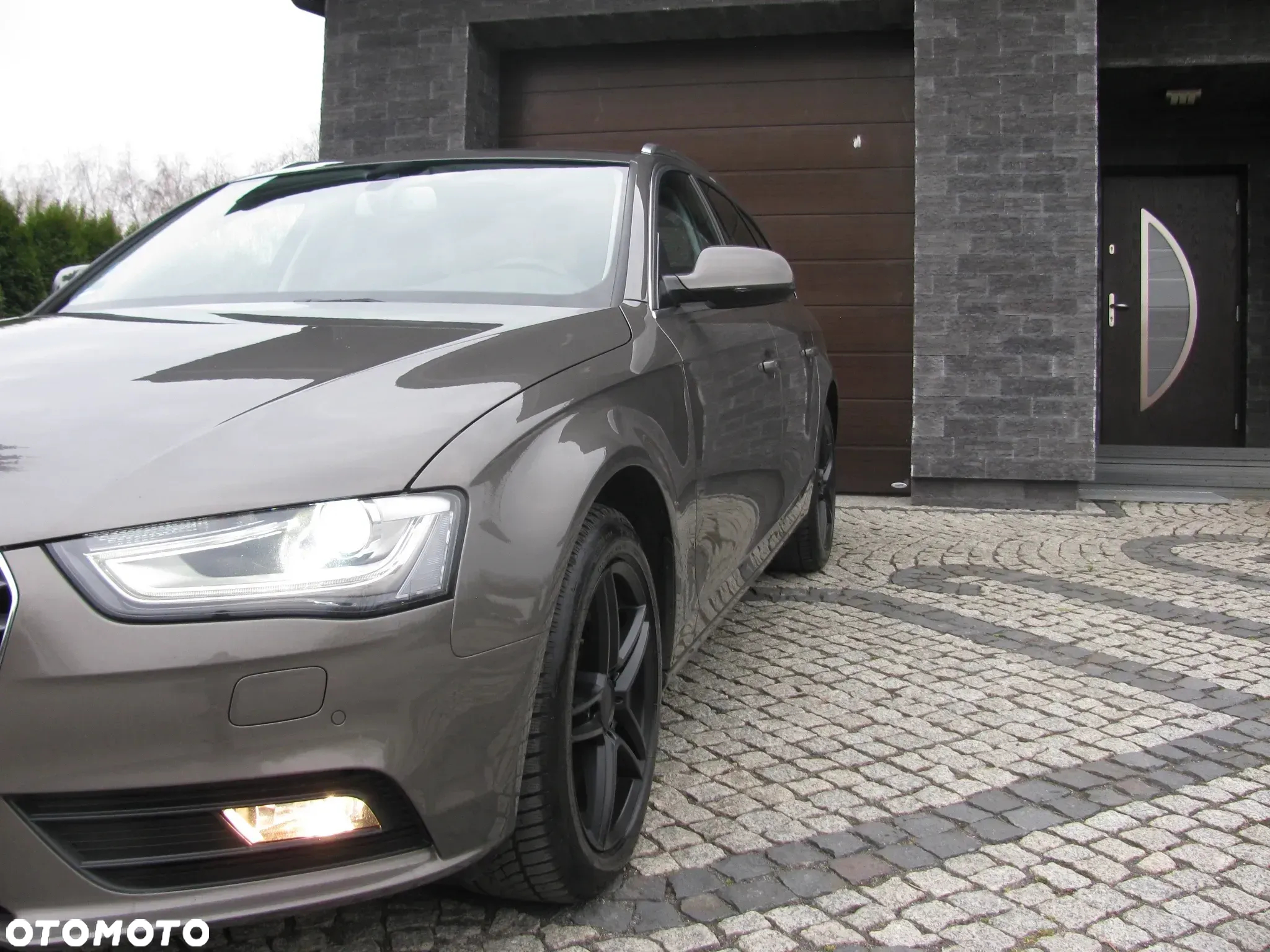 Audi A4 Avant 2.0 TDI DPF quattro Ambiente - 32