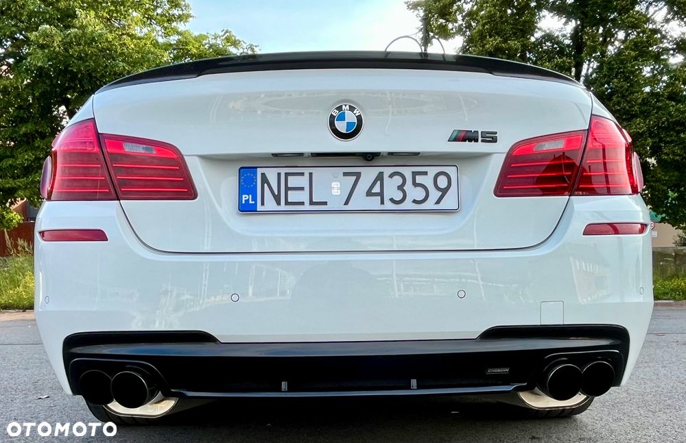 BMW Seria 5 550i xDrive Sport-Aut - 18