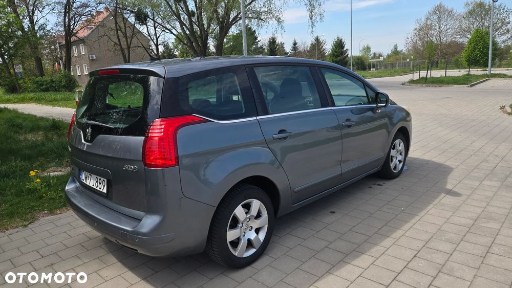 Peugeot 5008 1.6 HDi Trendy - 3