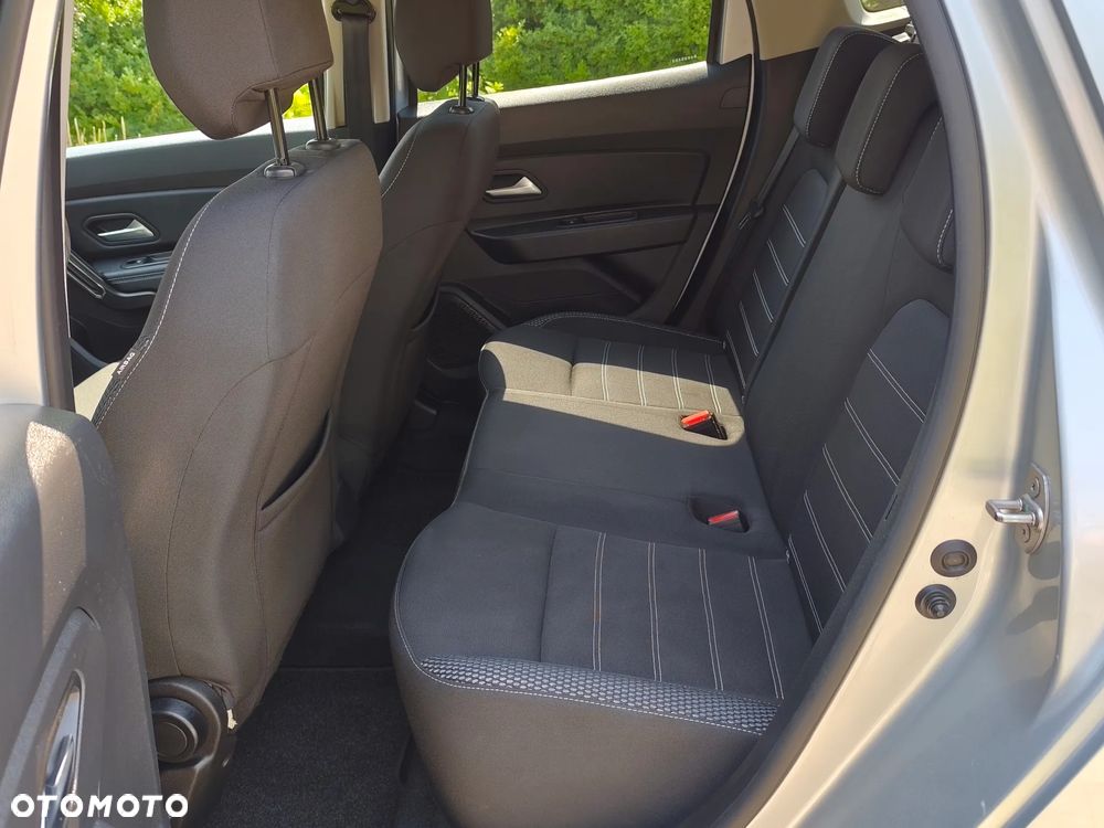 Dacia Duster TCe 130 2WD GPF Prestige - 25