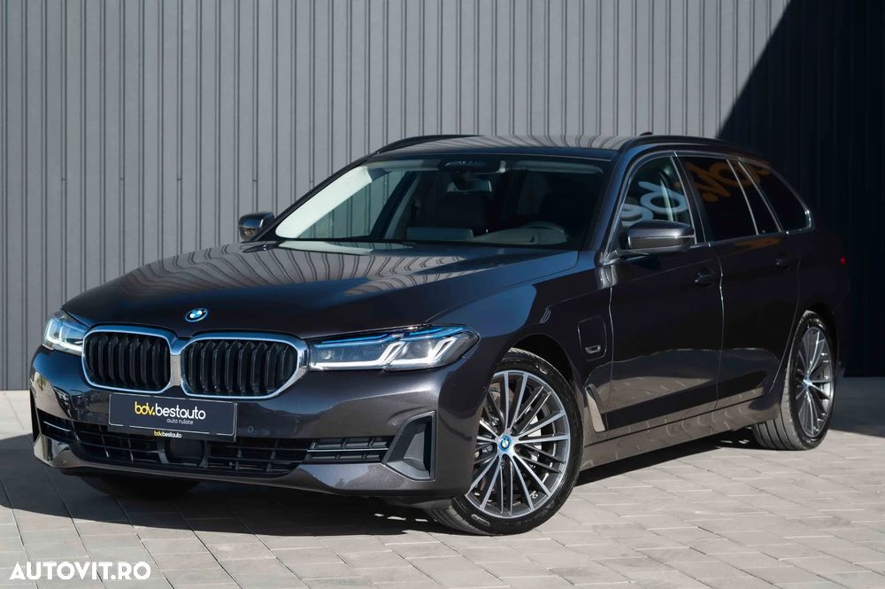 BMW Seria 5 530e xDrive Aut. Luxury Line - 3