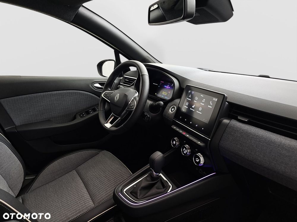 Renault Clio 1.6 E-TECH Techno - 21