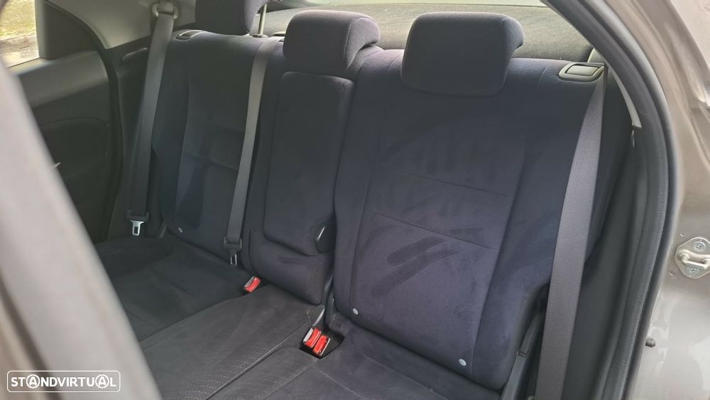 Honda Civic 1.4 Comfort - 10