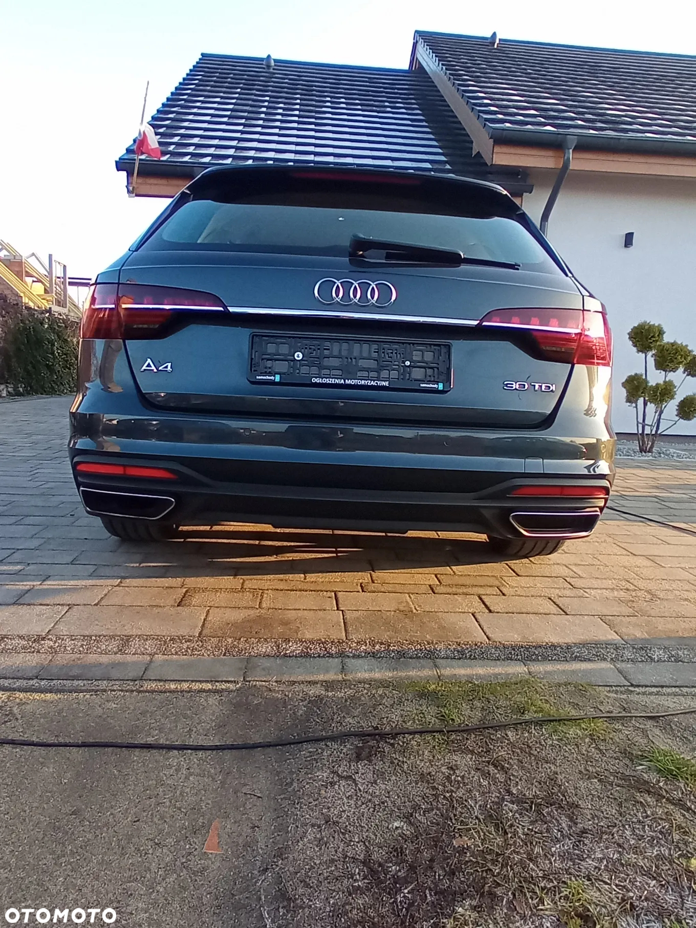Audi A4 Avant 30 TDI S tronic - 11
