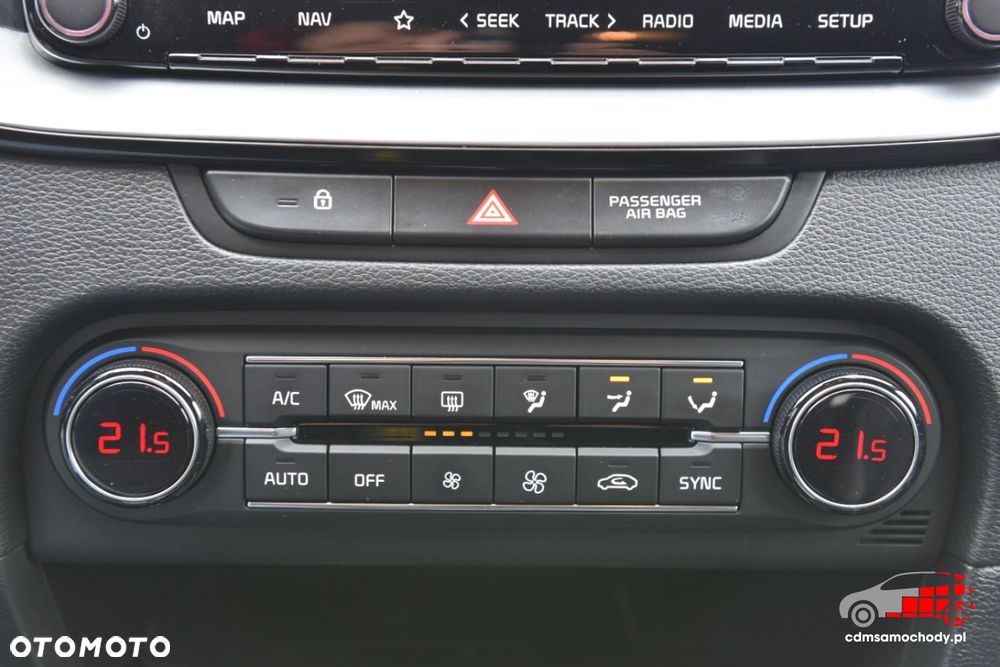 Kia XCeed - 30