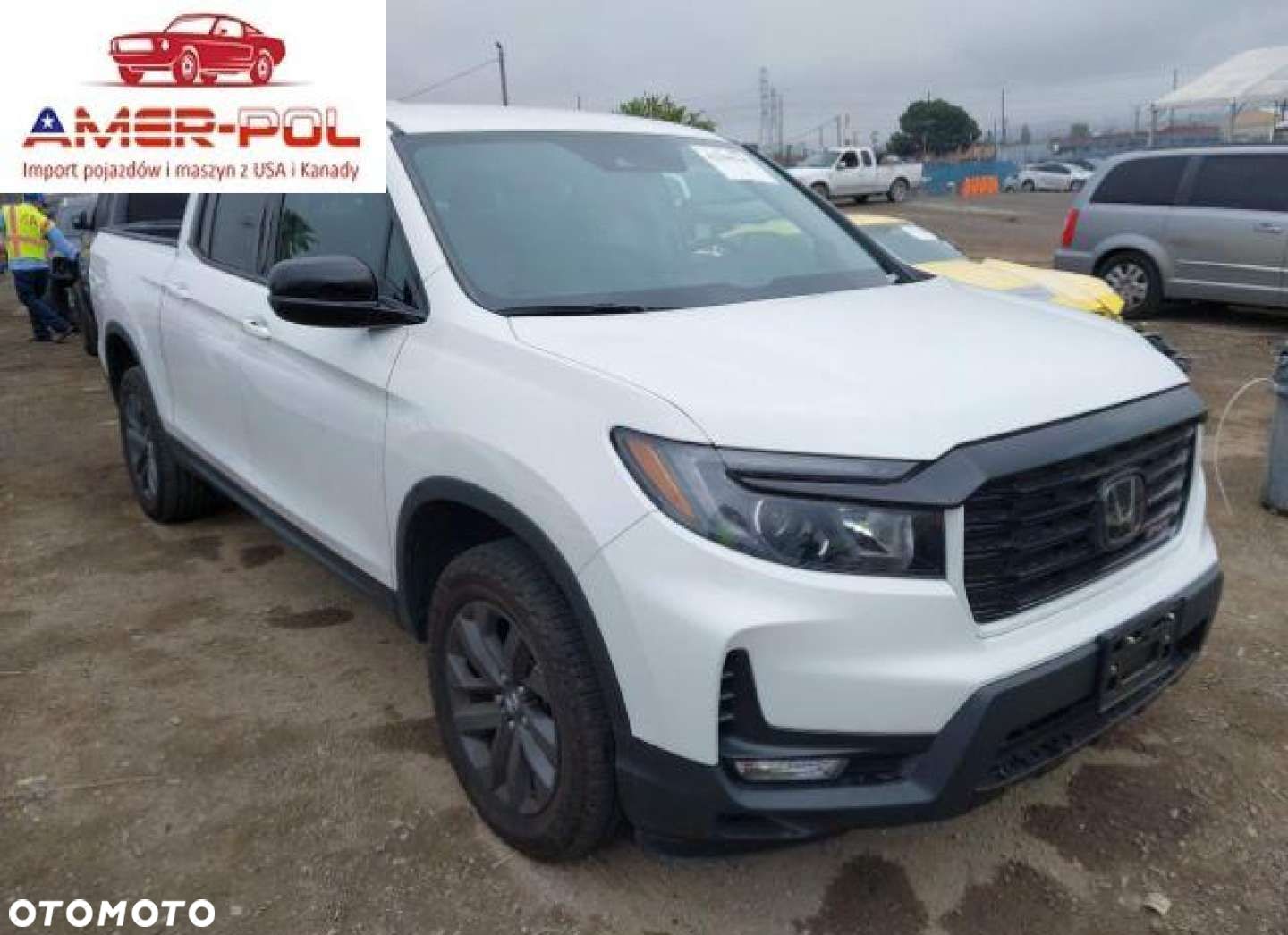 Honda Ridgeline - 1