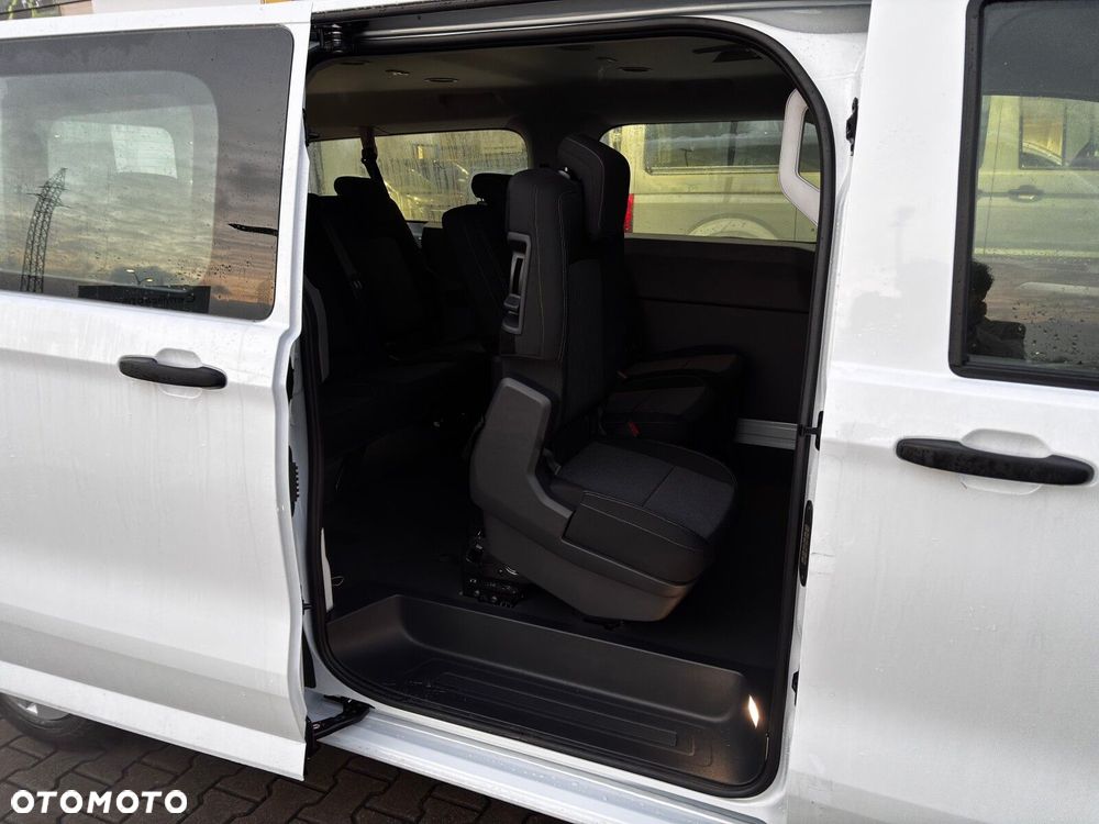 Volkswagen Transporter KOMBI 2.0 150 KM L2 6bm 9m - 11