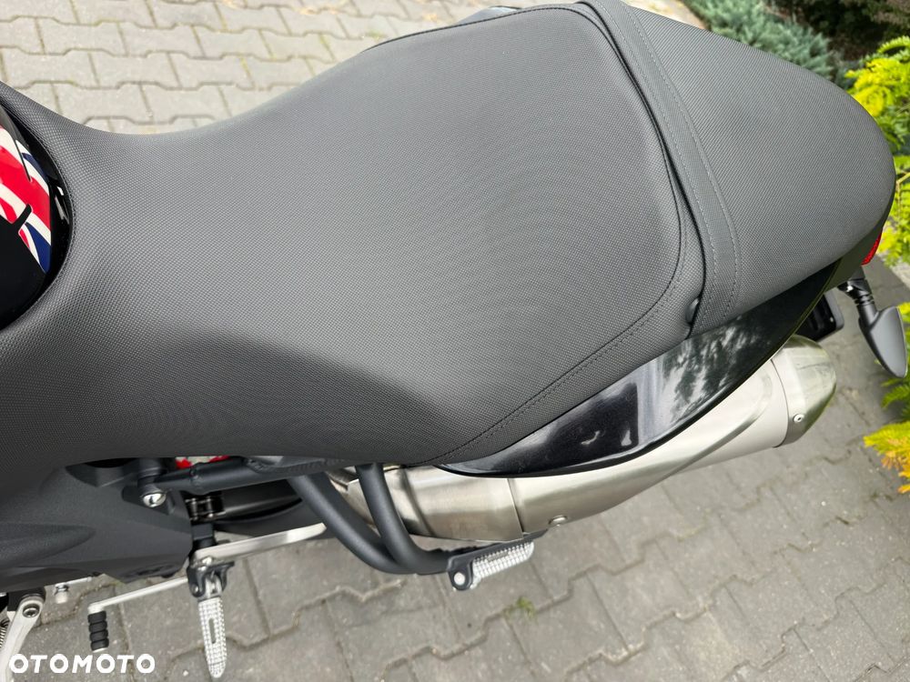 Triumph Speed Triple - 26