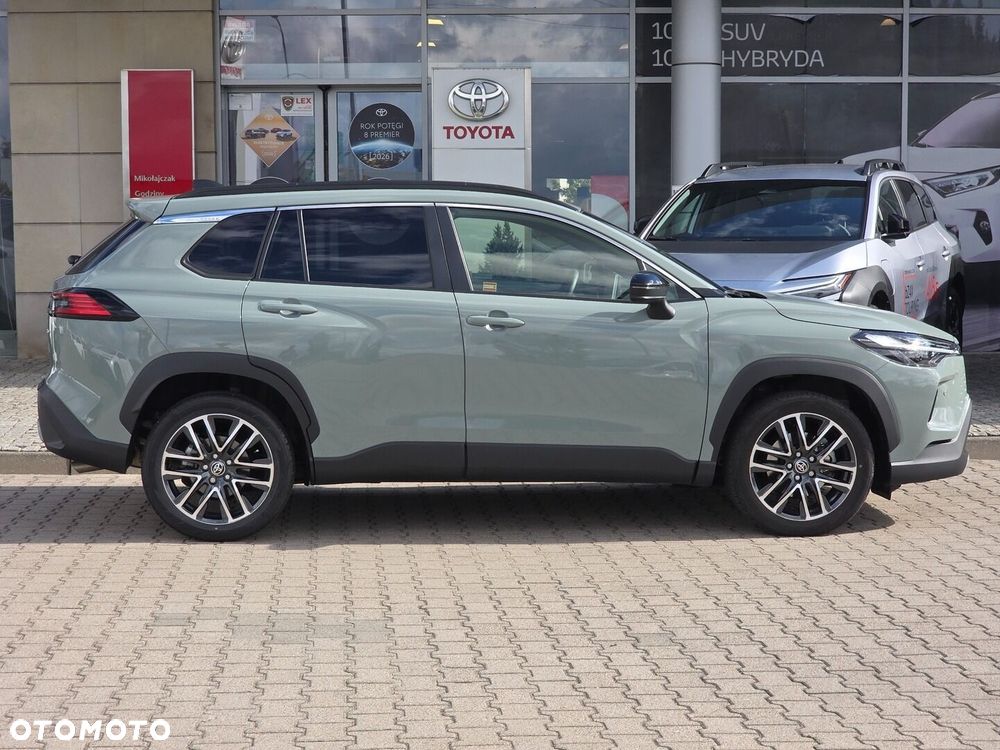 Toyota Corolla Cross - 8