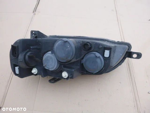 LAMPA PRAWY PRZÓD PRAWA PRZEDNIA FIAT PUNTO II LIFT - 10