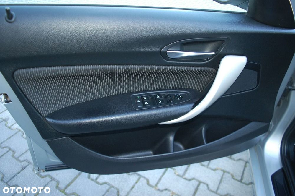 BMW Seria 1 - 31